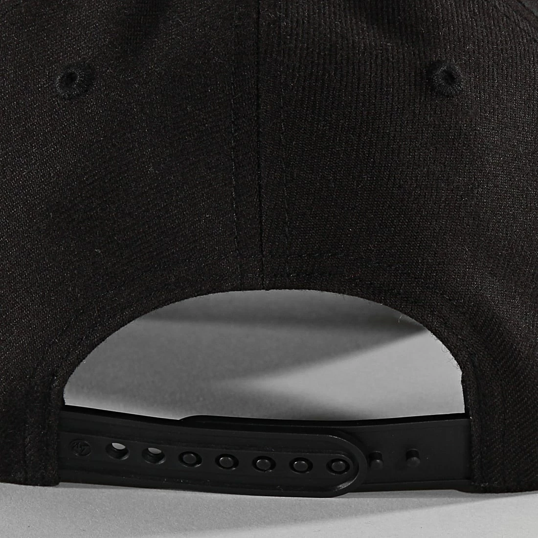 Promo 👍 Casquette MVP Adjustable MVPSP17WBP New York Yankees Noir Noir de '47 Brand 💯 5 Promo 👍 Casquette MVP Adjustable MVPSP17WBP New York Yankees Noir Noir de '47 Brand 💯 – Image 4