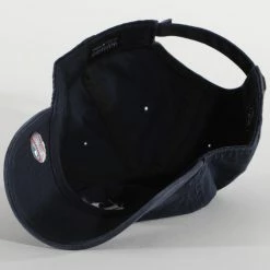 Le moins cher ✔️ Casquette New York Yankees Clean Up B-RGW17GWS Bleu Marine de '47 Brand ⭐ -'47 Brand Soldes 47 brand 225595 B RGW17GWS HM 20200721T164104 03