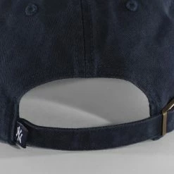 Le moins cher ✔️ Casquette New York Yankees Clean Up B-RGW17GWS Bleu Marine de '47 Brand ⭐ -'47 Brand Soldes 47 brand 225595 B RGW17GWS HM 20200721T164107 04