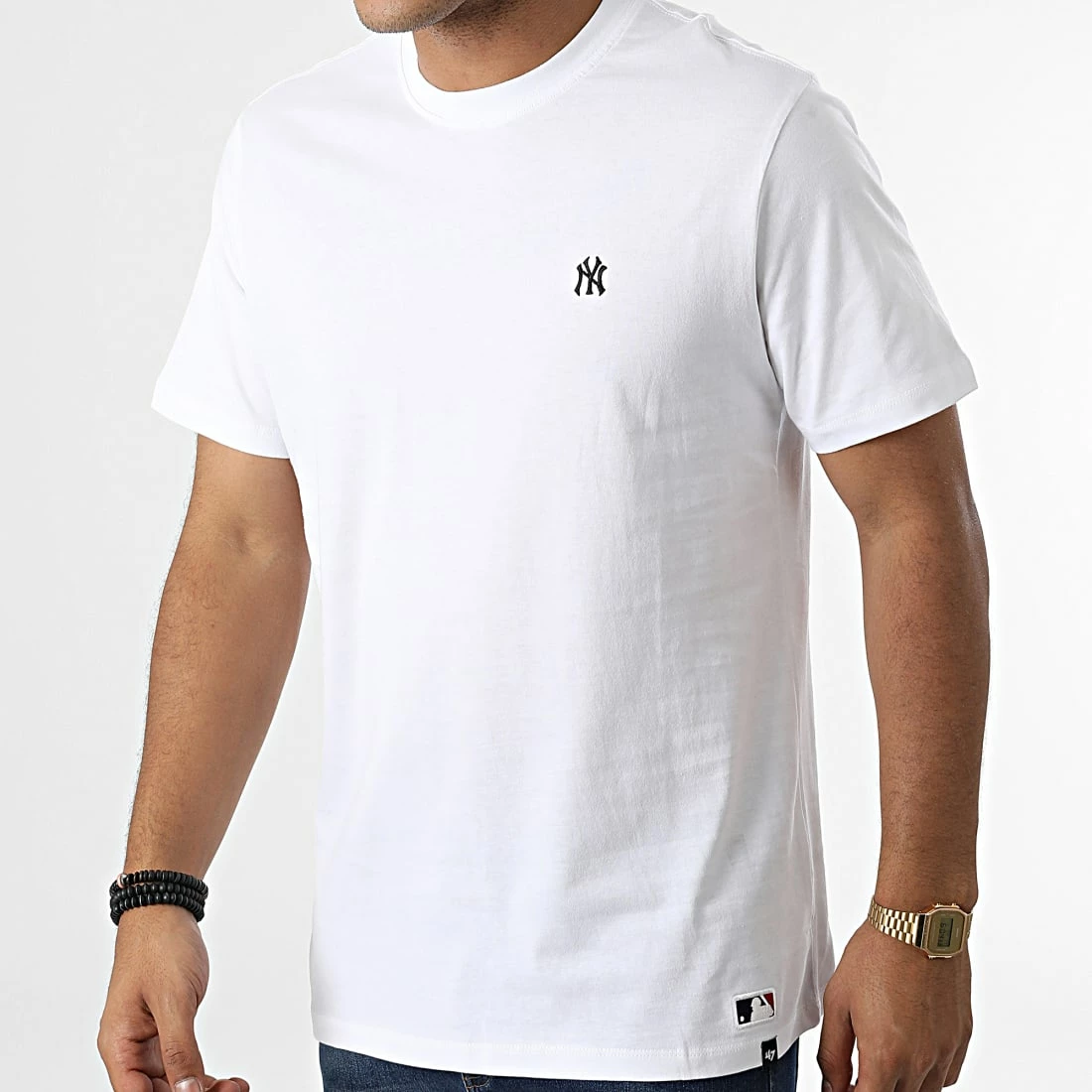 Tout neuf 🥰 Tee 👚 Shirt New York Yankees Base Runner Embroidery Echo Blanc de '47 Brand 👏 3 Tout neuf 🥰 Tee 👚 Shirt New York Yankees Base Runner Embroidery Echo Blanc de '47 Brand 👏