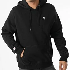 Grosses soldes 😍 Sweat Capuche New York Yankees Base Runner Embroidery Noir de '47 Brand 🛒 -'47 Brand Soldes 47 brand 331075 681631BR 562255 JET BLACK 20220805T150336 03