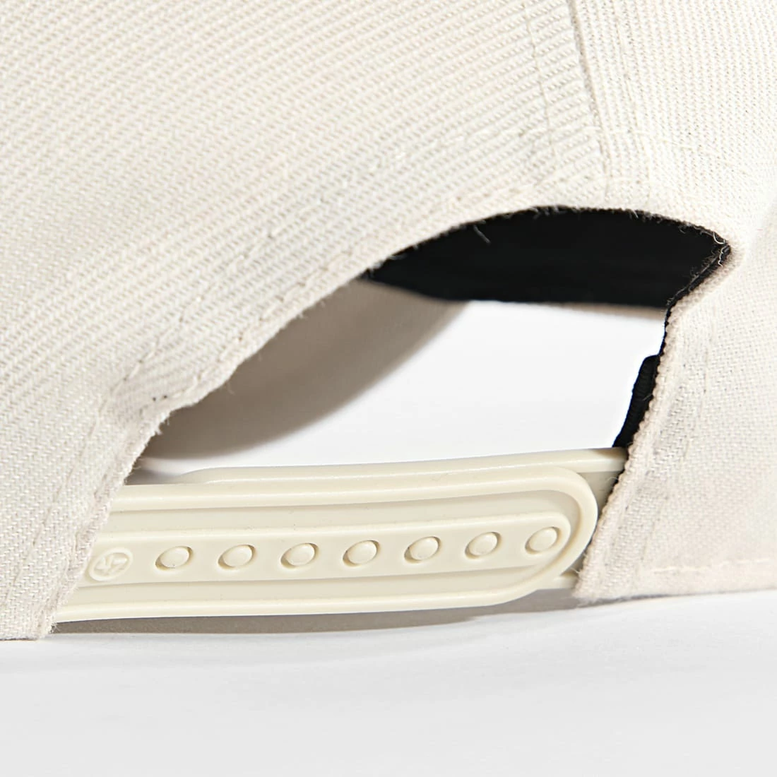 Sortie 👍 Casquette ⚾ Baseball New York Yankees MVPSP17WBP Beige de '47 Brand ⭐ 5 Sortie 👍 Casquette ⚾ Baseball New York Yankees MVPSP17WBP Beige de '47 Brand ⭐ – Image 3