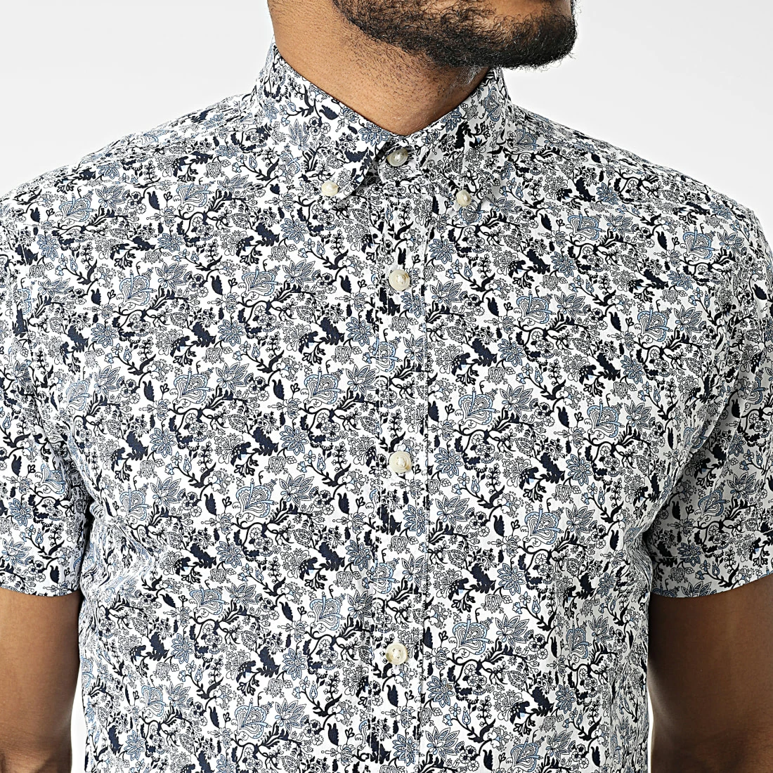 De gros ✔️ Chemise A Manches Courtes Floral Chris Mini AOP Blanc Bleu Marine de Produkt 🤩 – Image 2