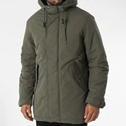 Le moins cher 🥰 Veste Zippée Capuche Kaspar 12216414 Vert Kaki de Produkt 🌟 -'47 Brand Soldes produkt 342107 12216414 FOREST NIGHT 20221007T154950 03